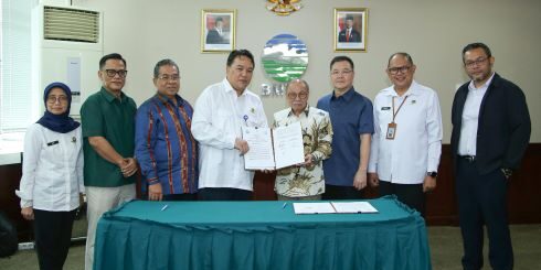 Penandatanganan operasi modifikasi cuaca

