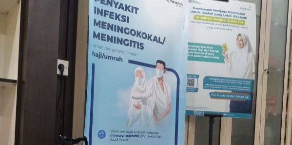 Vaksin Meningitis untuk Umroh tahun 2026 di Klinik Labotorium Anugrah Ibu Jalan Nibung Raya Medan. (Foto: Fadmin Malau)