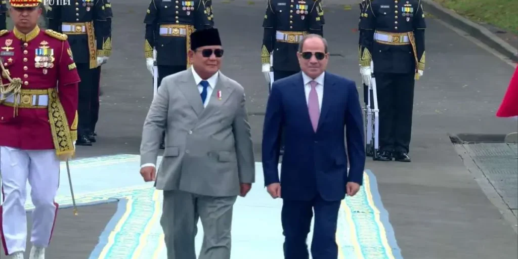 Prabowo Sambut Presiden Mesir El-Sisi dalam Upacara Kenegaraan di Istana Merdeka (Foto: dok. Sekretariat Kabinet)