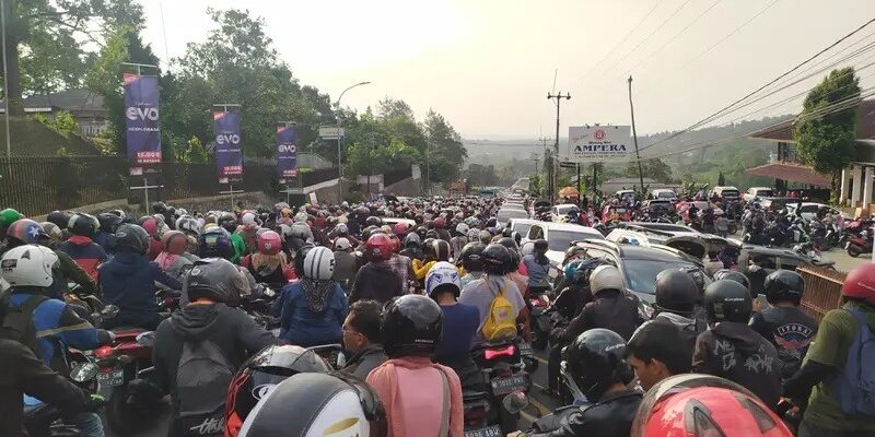 Macet parah

