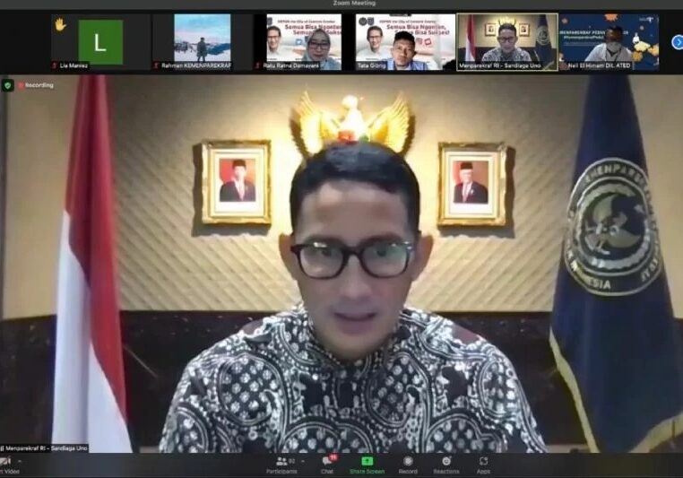 EGINDO | Sandiaga Pelaku Ekraf Depok Inovatif Ciptakan Konten Kreatif