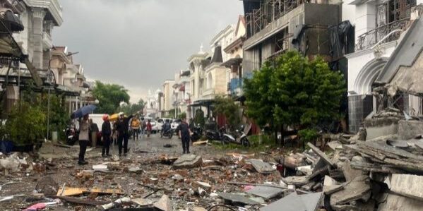 Suasana Perumahan Grand Polonia Medan pasca ledakan

