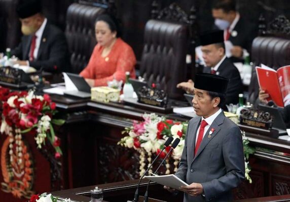 EGINDO | Pidato Kenegaraan 2023 Dan Pertaruhan APBN Terakhir Jokowi