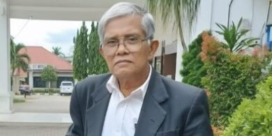 Dr. Wilmar Eliaser Simandjorang, Dipl_EC., M.Si