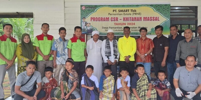 PT Smart Tbk menggelar Khitanan Massal