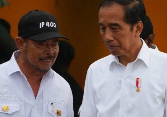 Menteri Pertanian (Mentan), Syahrul Yasin Limpo dan Presiden Joko Widodo (Jokowi) - Presiden Joko Widodo (Jokowi) buka suara soal Menteri Pertanian (Mentan) Syahrul Yasin Limpo yang dikabarkan hilang kontak di Eropa.


