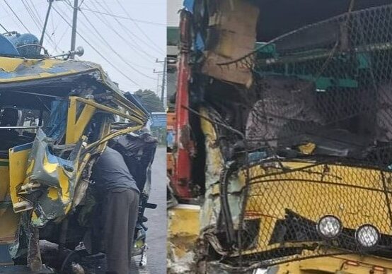 Bus penumpang “Laga Kambing”

