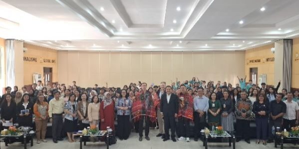 USM Indonesia Gelar Studium General bersama Dubes Finlandia 


