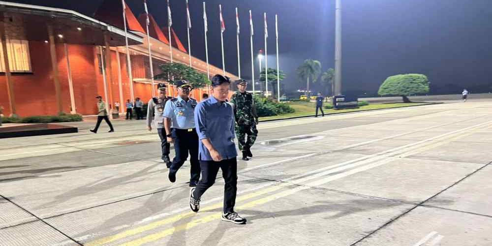 Wakil Presiden (Wapres) Gibran Rakabuming Raka di Pangkalan Udara TNI AU Halim Perdanakusuma, Jakarta (4/12/2025)/dok.Setwapres

